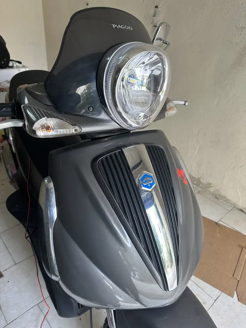 Piaggio Beverly 125 tourer - 1