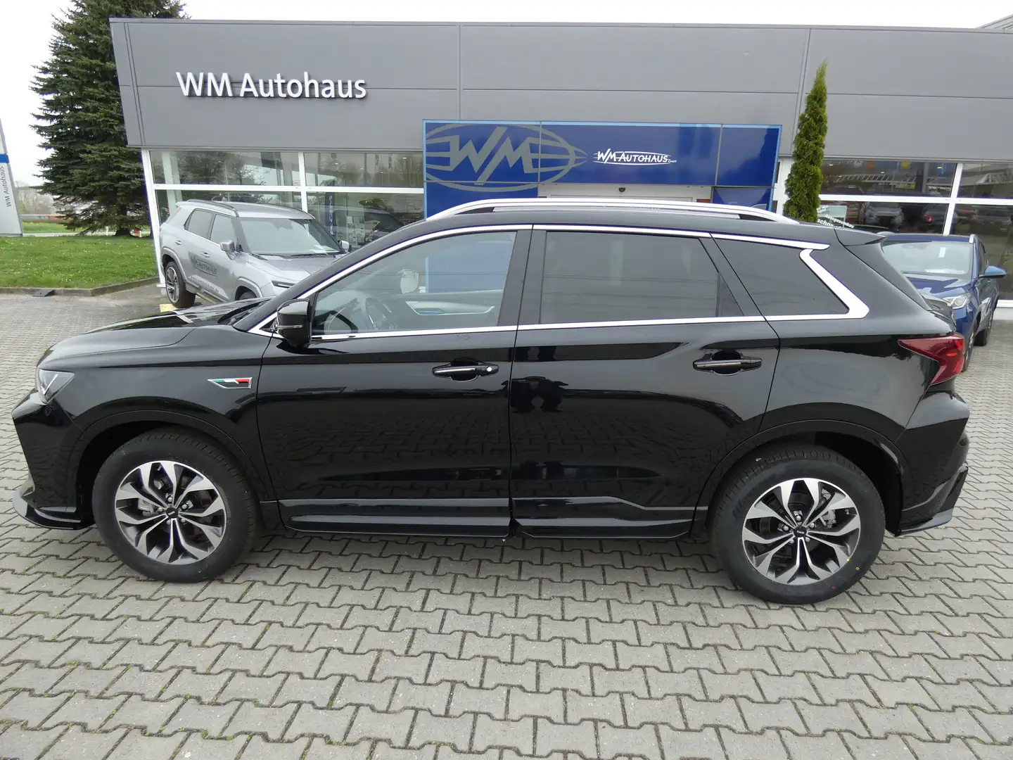 SWM G01 Premium 1,5T Leder, Alu 18 Zoll, Automatik, Sitzh. Negru - 2