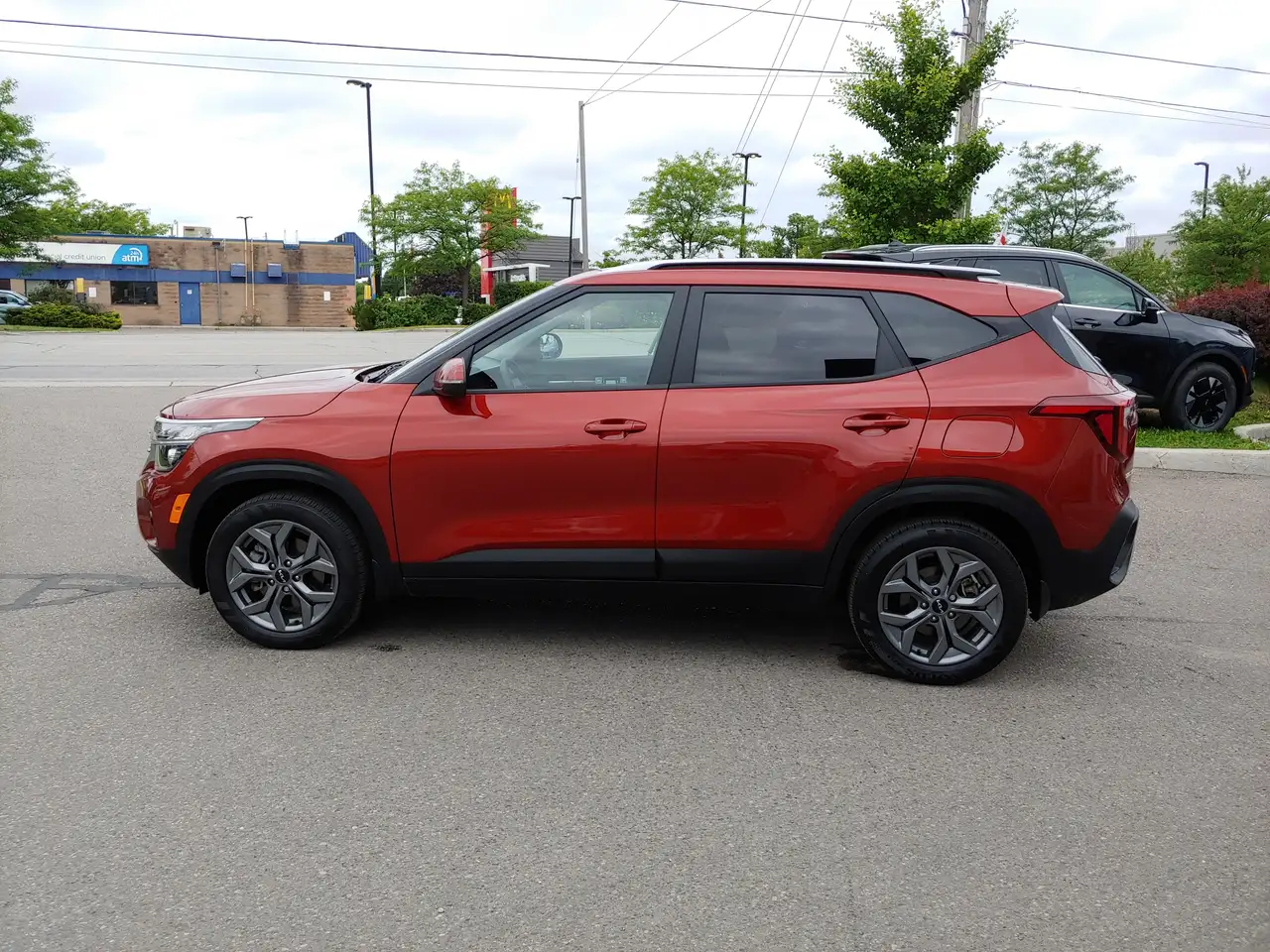 Kia Seltos photo Kia Seltos
