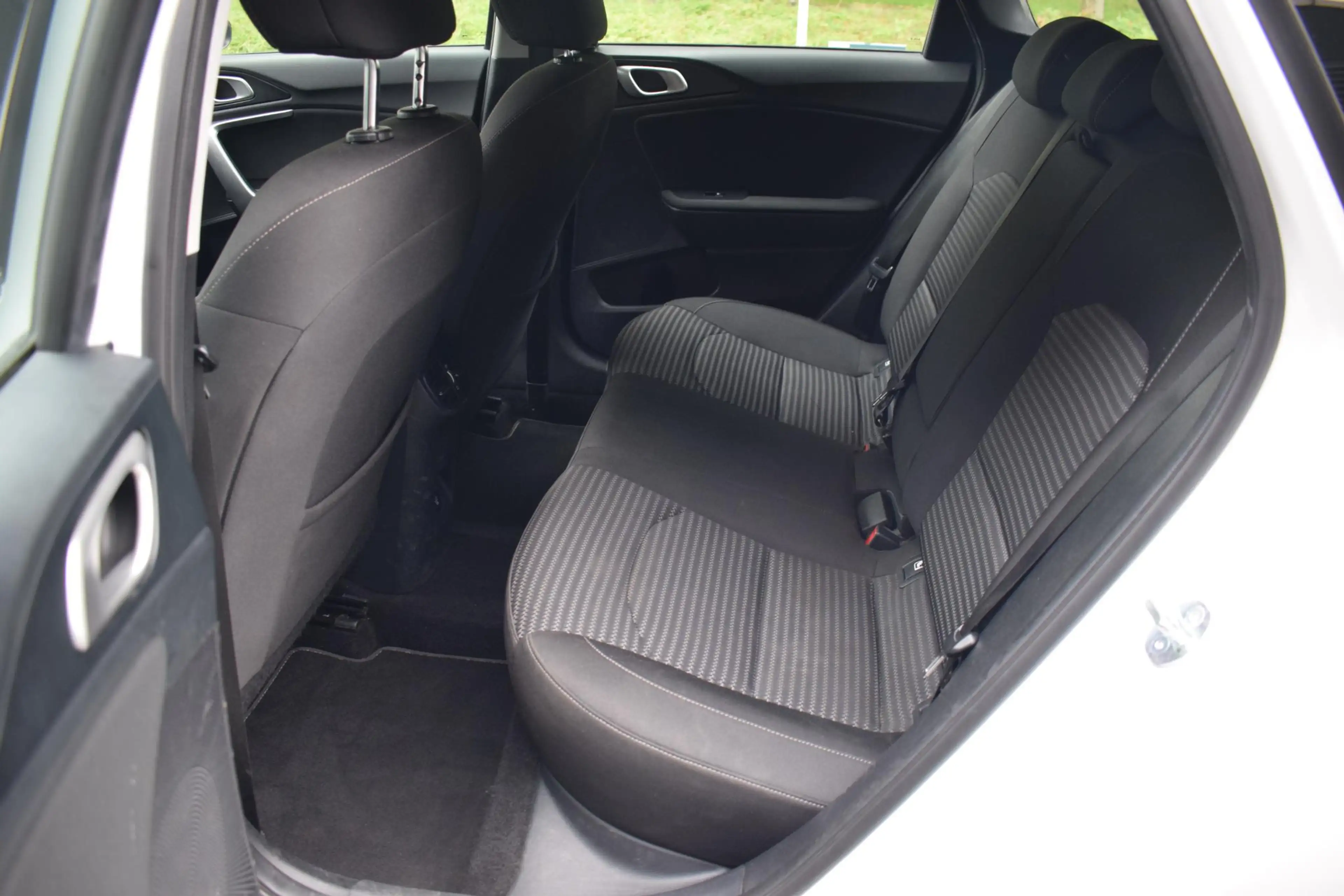 Kia Ceed SW / cee'd SW Sportswagon 1.0 T-GDi DynamicLine — photo 4