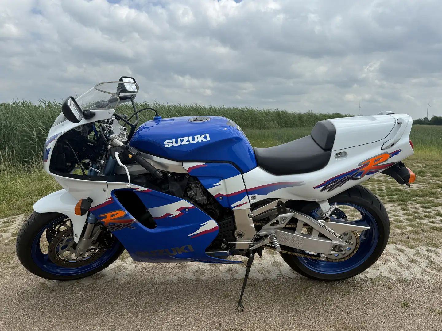 Suzuki GSX-R 750 Blanc - 1