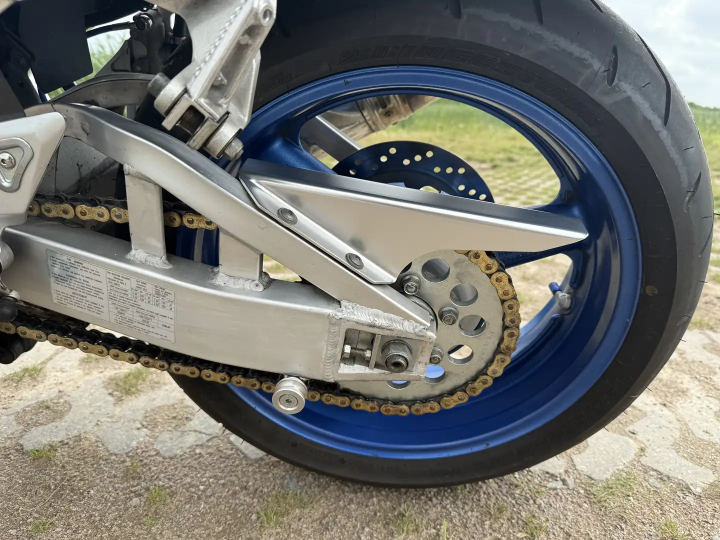 Suzuki GSX-R 750 Blanc - 2