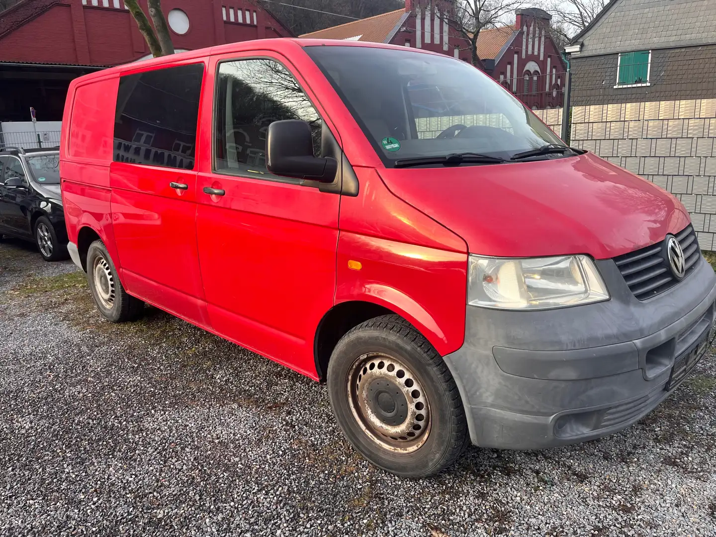 Volkswagen T5 Kombi Kasten Kırmızı - 1