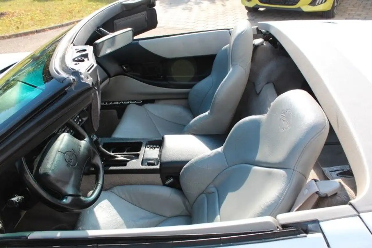 Corvette C4 Cabrio Automatik, foto 12