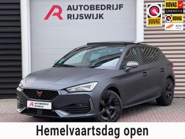Sportstourer 1.4 e-Hybrid VZ Pano/Camera/Memory