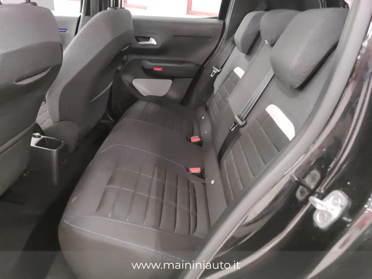 Citroen C3 1.2 100cv PLUS + Car Play MY2025, миниатюра 13