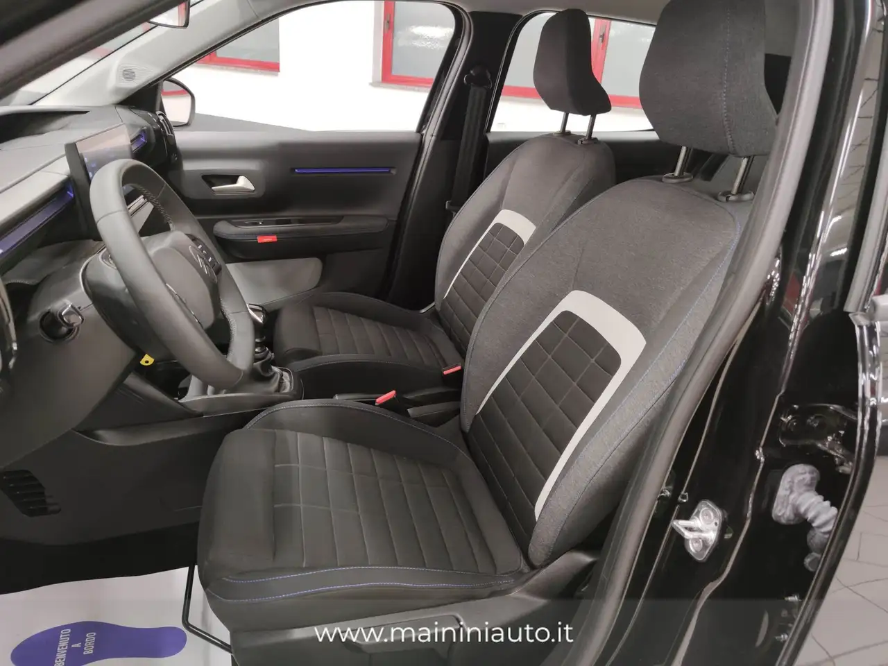 Citroen C3 1.2 100cv PLUS + Car Play MY2025, миниатюра 12