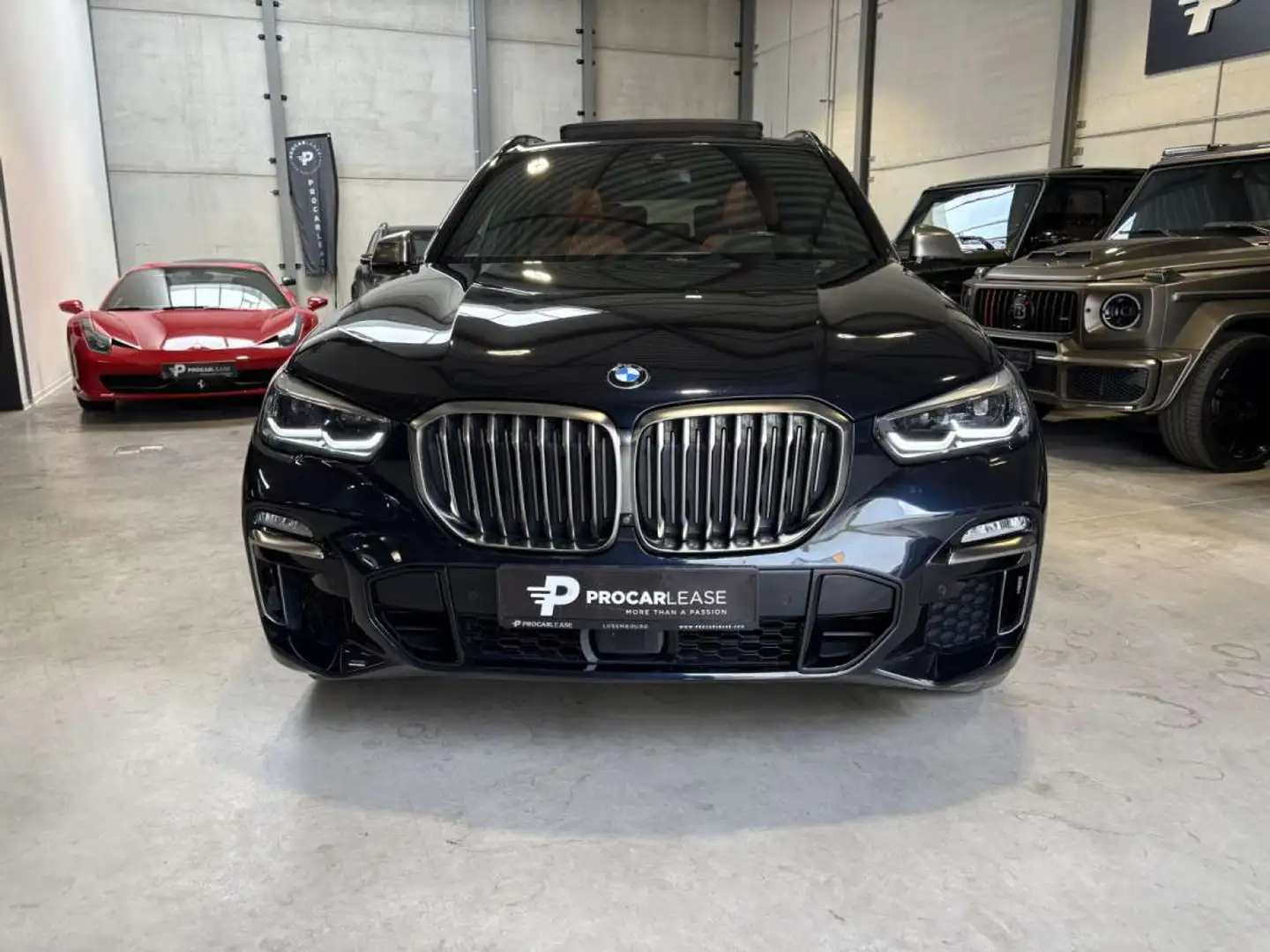 BMW X5 M 50 7-SITZE /PANO/ AHK/LUFT/22/Harman-Kardon/360/V Noir - 2
