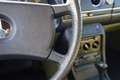 Mercedes-Benz 230 E Lim.*Automatik*Classic Data*Oldtimer*Dackel Gelb - thumbnail 12