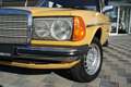Mercedes-Benz 230 E Lim.*Automatik*Classic Data*Oldtimer*Dackel Gelb - thumbnail 37