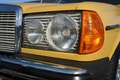 Mercedes-Benz 230 E Lim.*Automatik*Classic Data*Oldtimer*Dackel Gelb - thumbnail 44