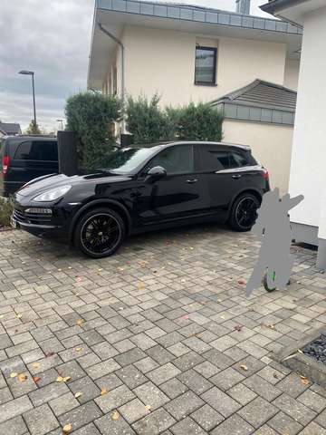 Imagine Porsche Cayenne S