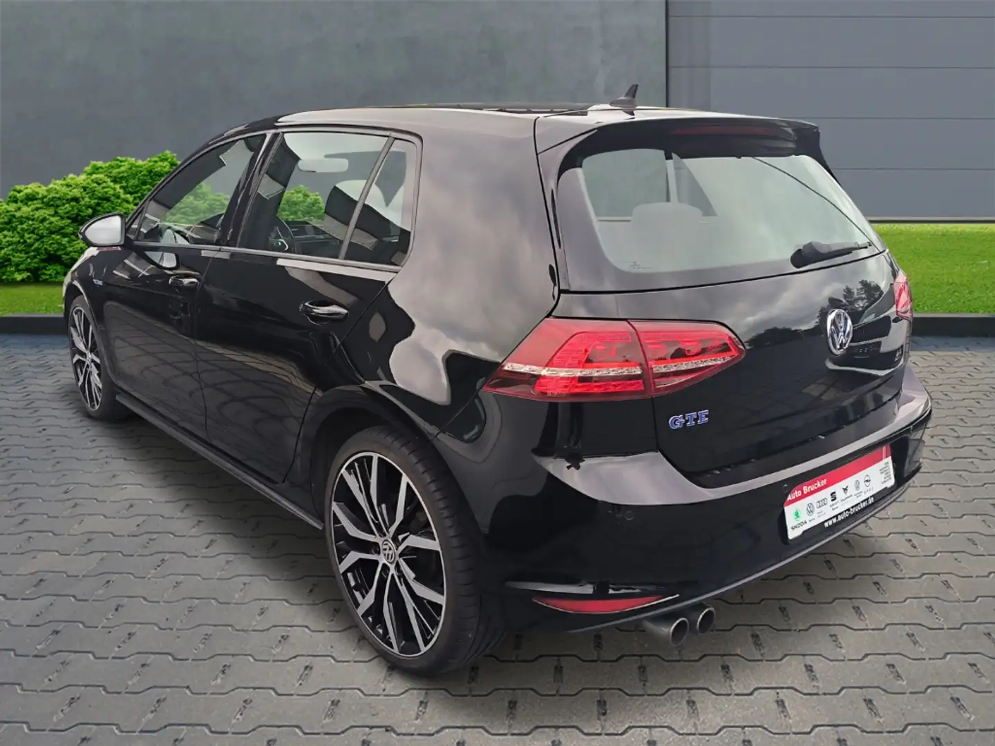 Volkswagen Golf VII GTE 1.4 TSI Plug-In Hybrid+Navi+Sitzheizung Fekete - 2
