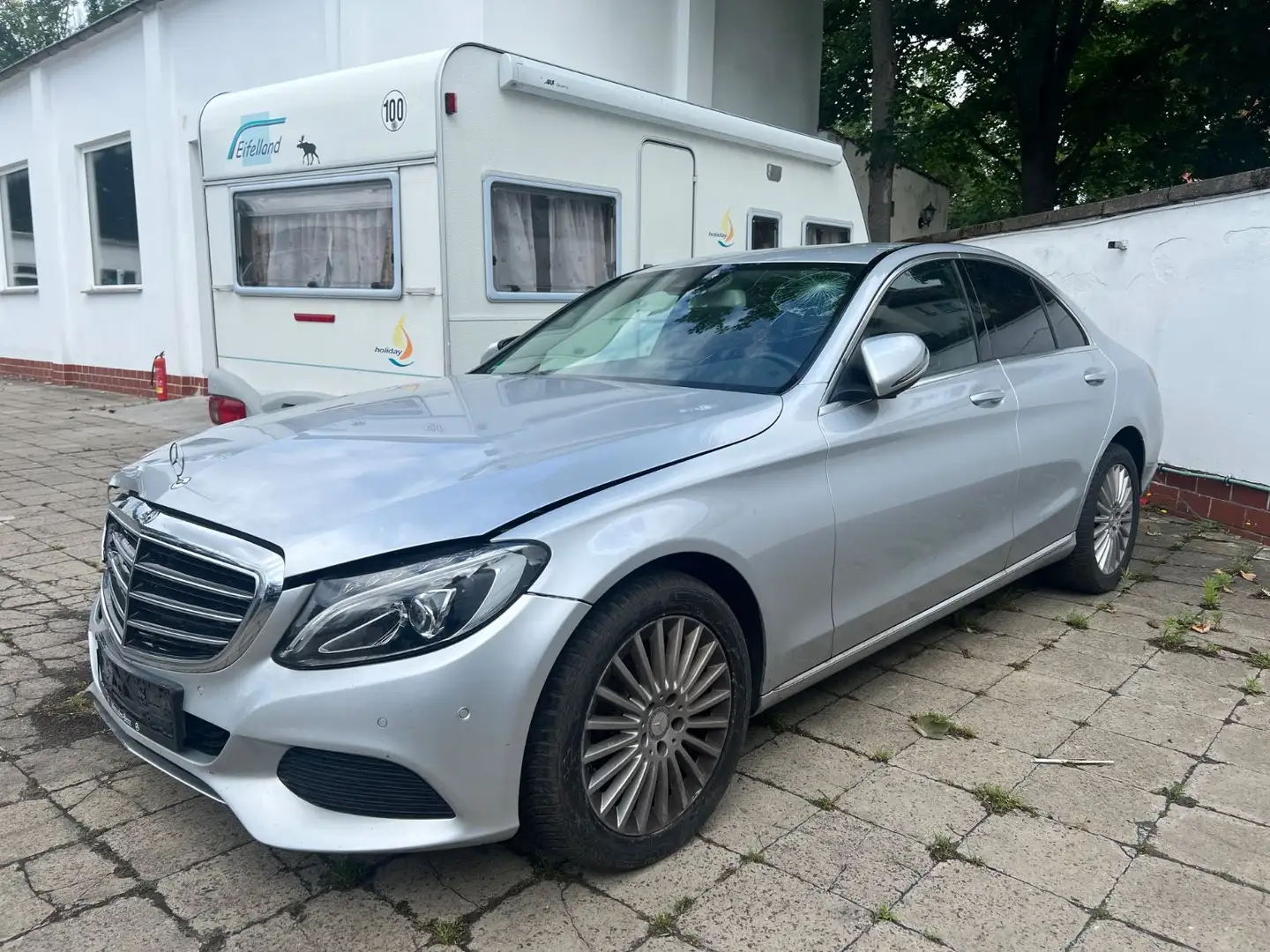 Mercedes-Benz C 220 d, COMAND, LED Silber - 2