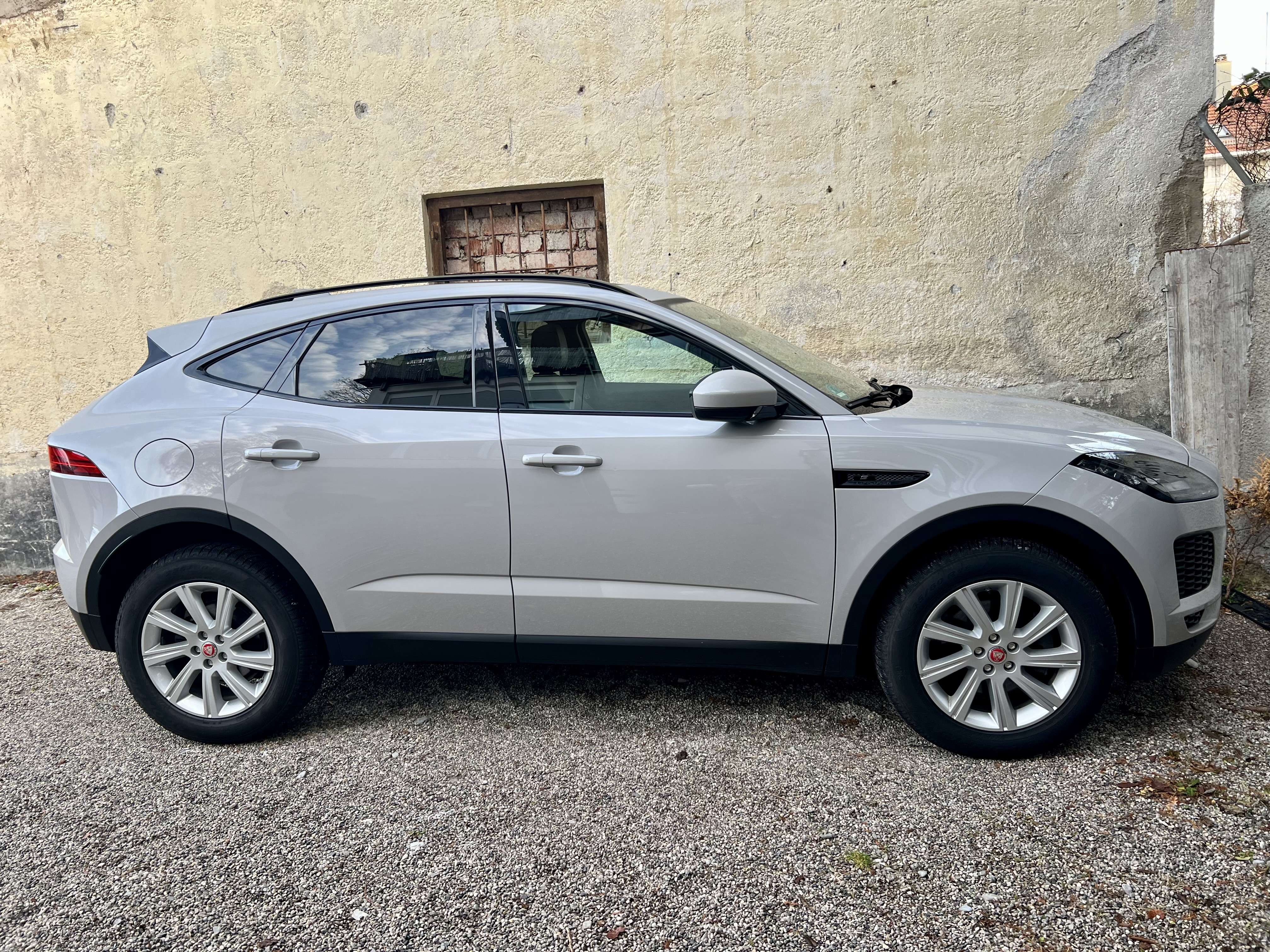 Second hand Jaguar E-Pace 2.0