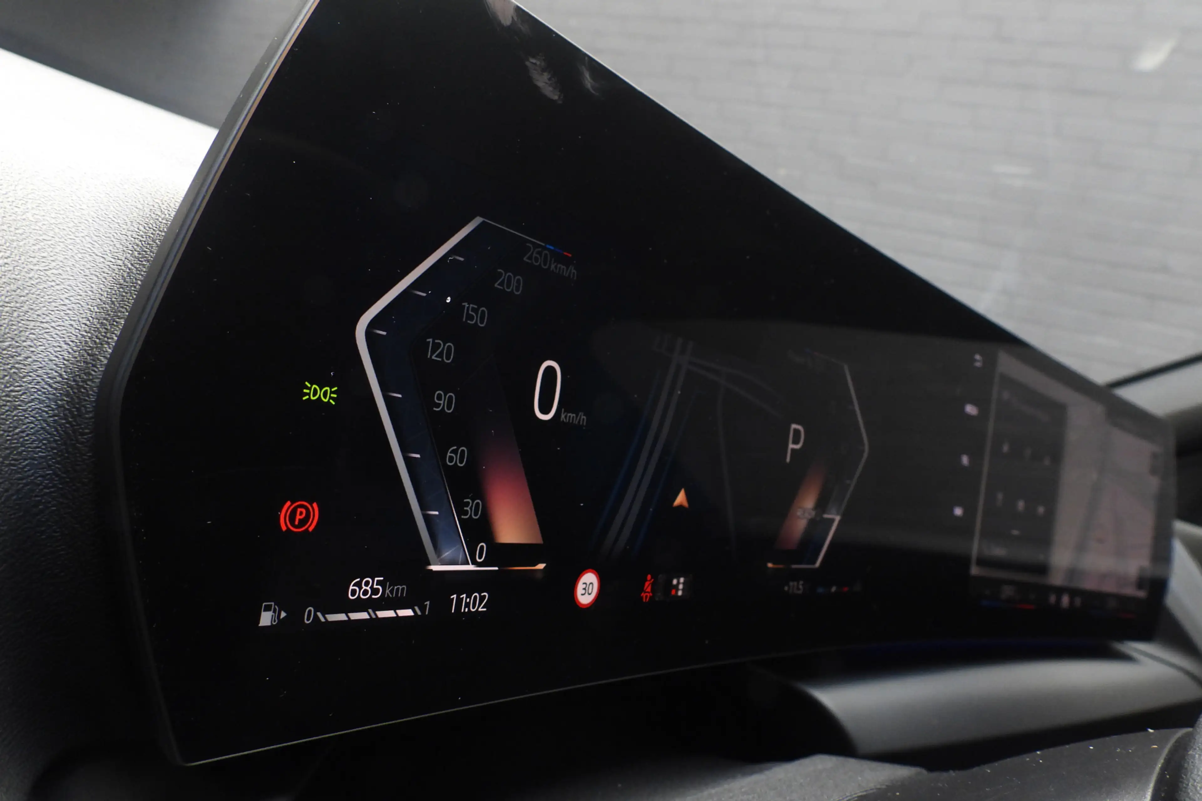 BMW 120 1 Serie M Sport Automaat / Sportstoelen / Achterui — photo 10