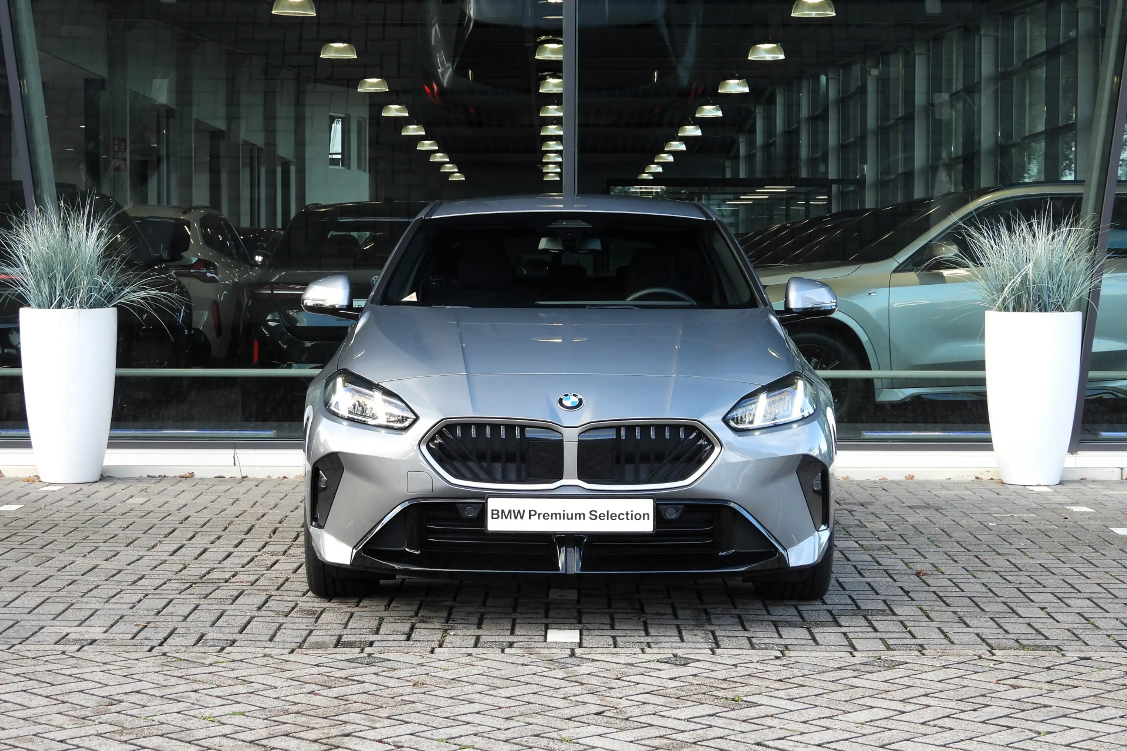 BMW 120 1 Serie M Sport Automaat / Sportstoelen / Achterui — photo 7