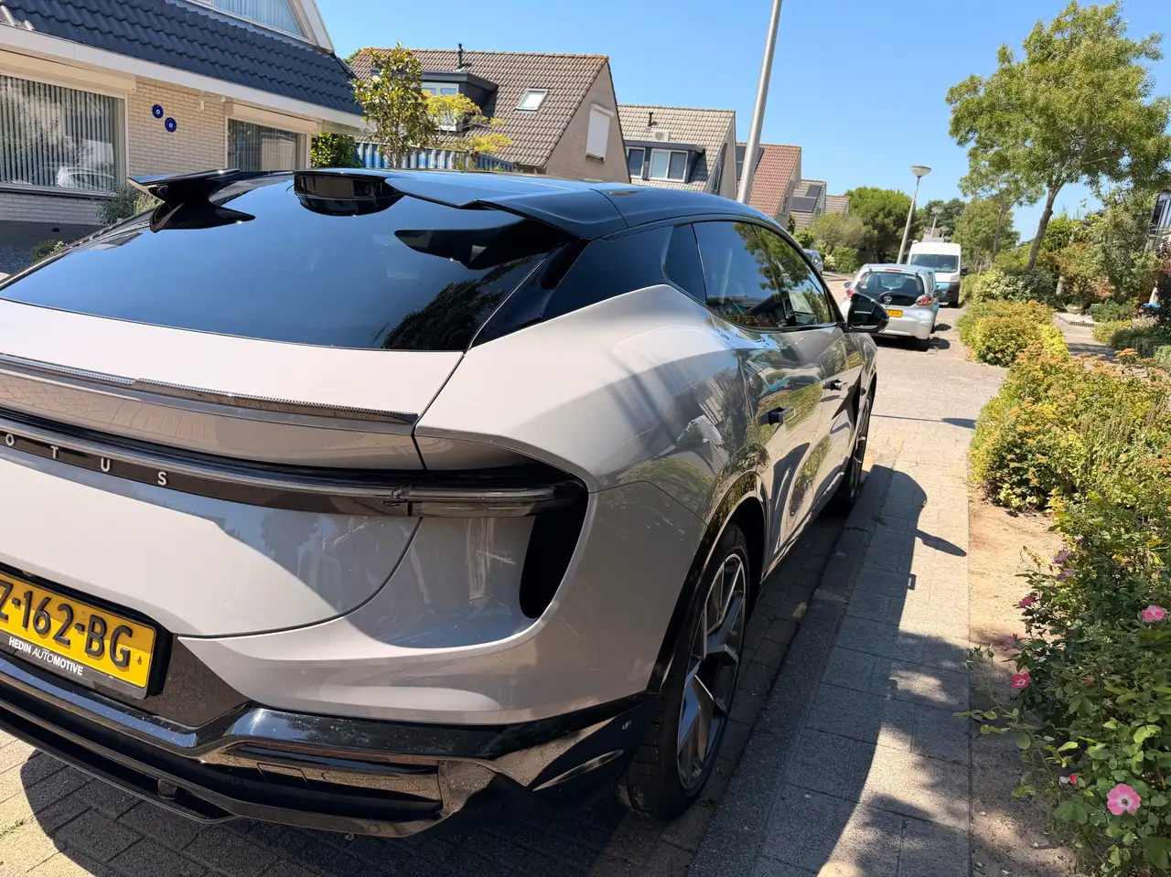 Lotus Eletre 2024