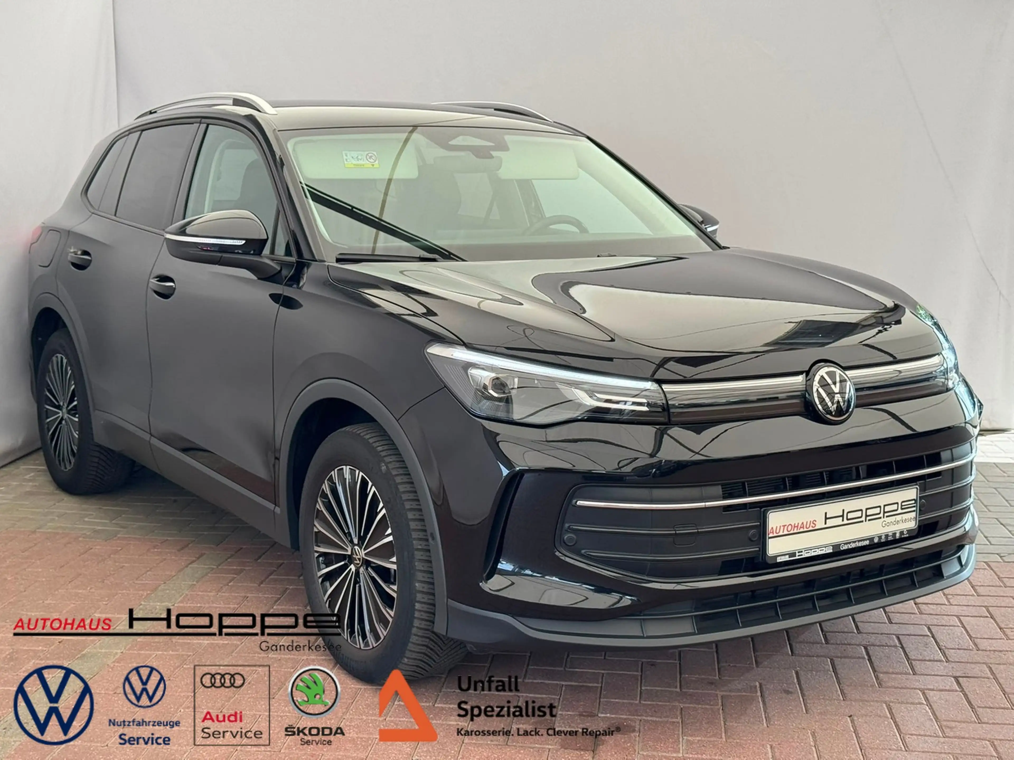 Volkswagen Tiguan Life 2.0 TDI DSG+AHK+RFK+ACC+NAVI+LED