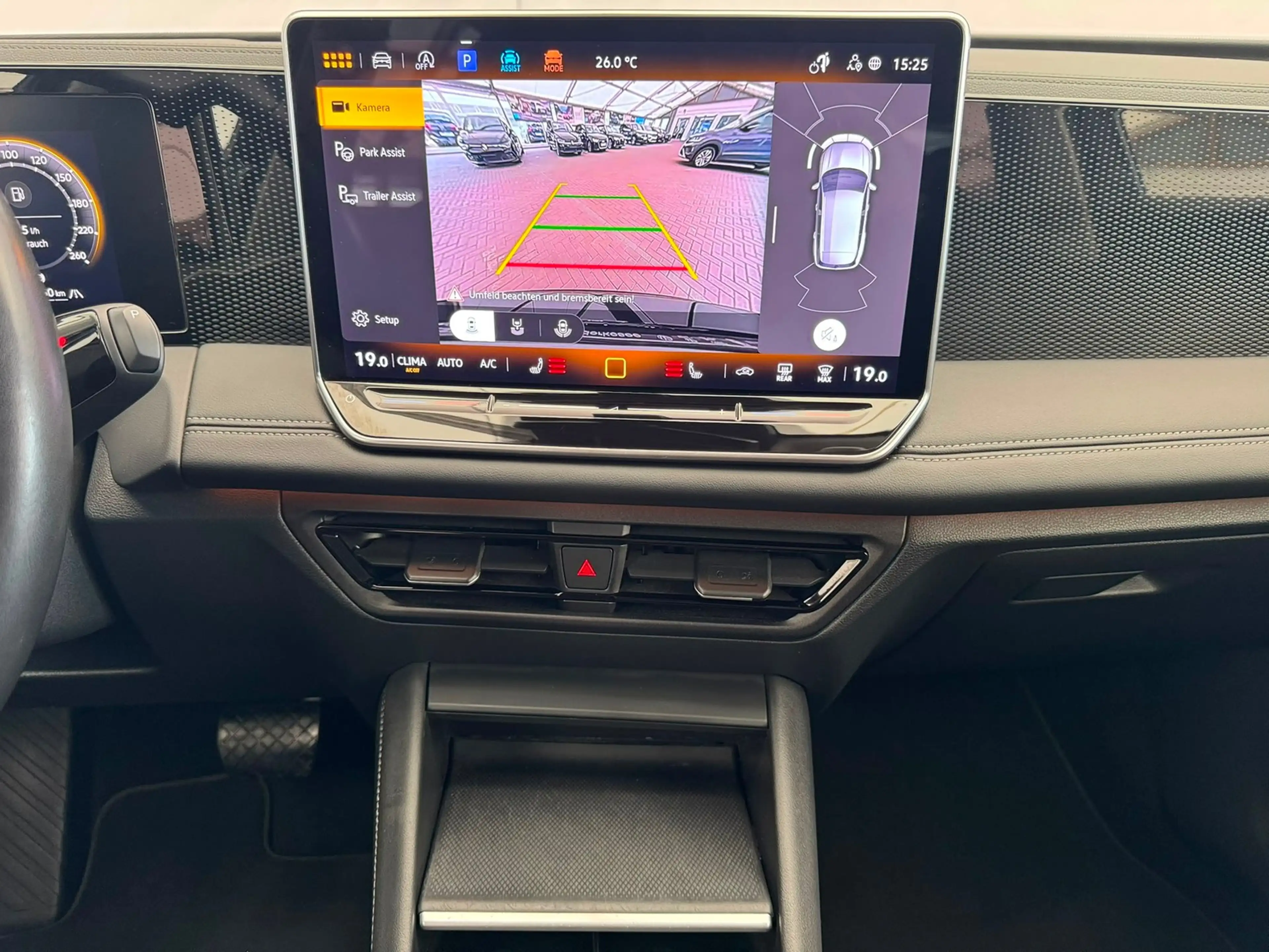 Volkswagen Tiguan Life 2.0 TDI DSG+AHK+RFK+ACC+NAVI+LED — photo 3