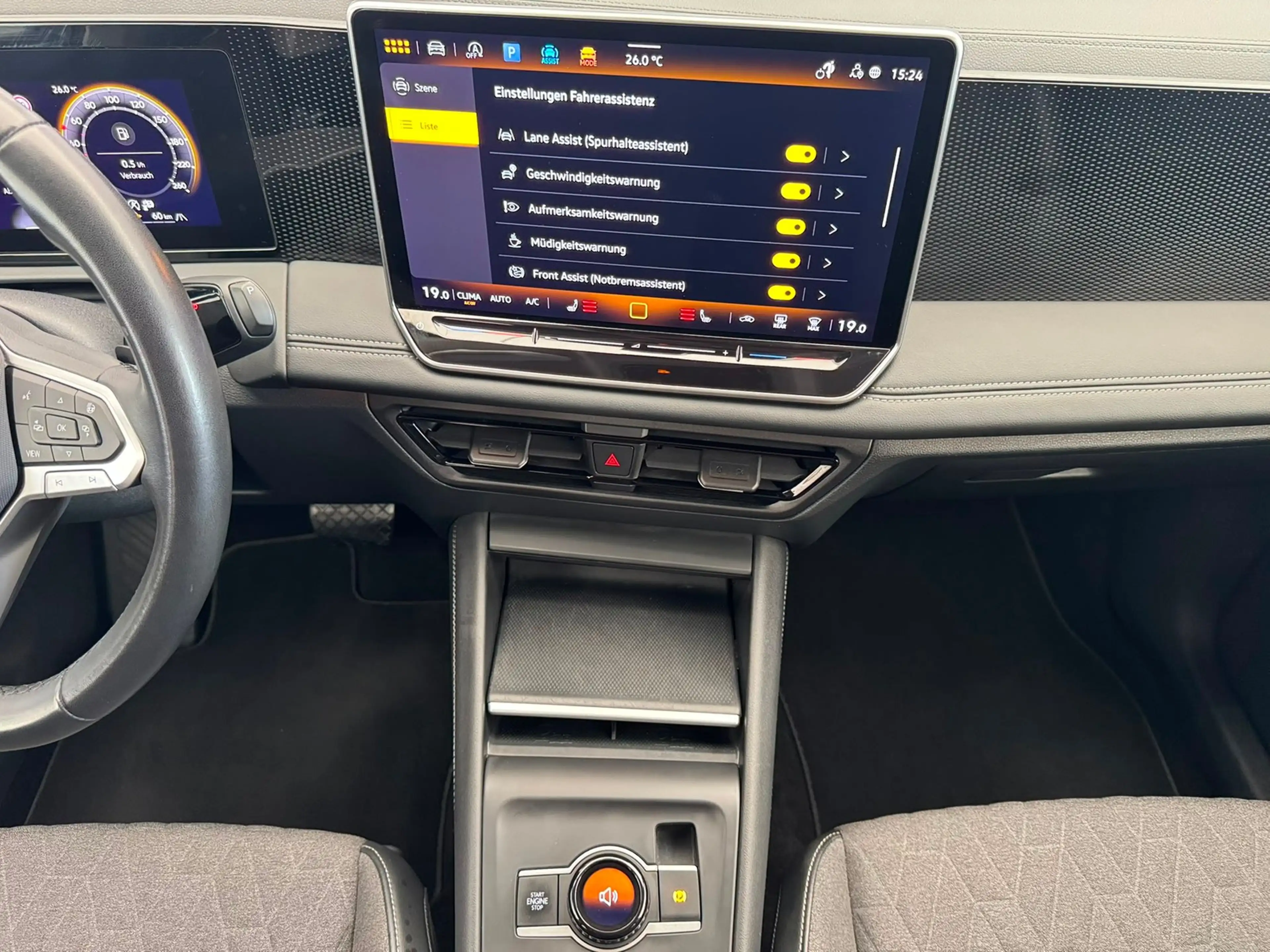 Volkswagen Tiguan Life 2.0 TDI DSG+AHK+RFK+ACC+NAVI+LED — photo 6