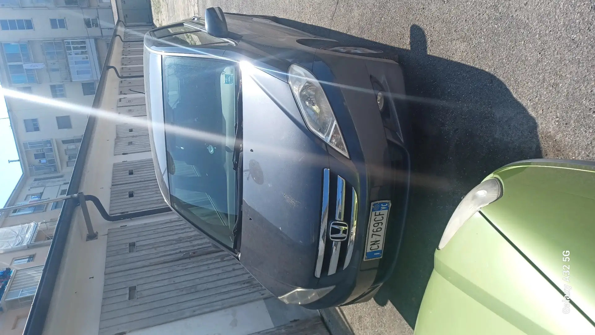 Honda FR-V 1.7 Comfort Plus - 1