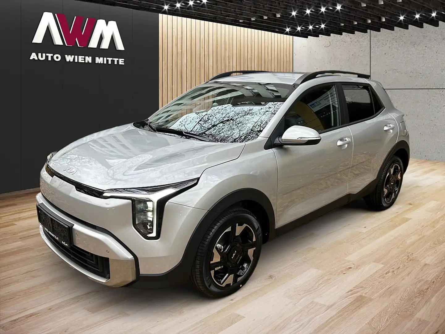 Kia Stonic STONIC/SILBER/1.0 TGDI 48V/DCT7/115/MY26 Silber - 1