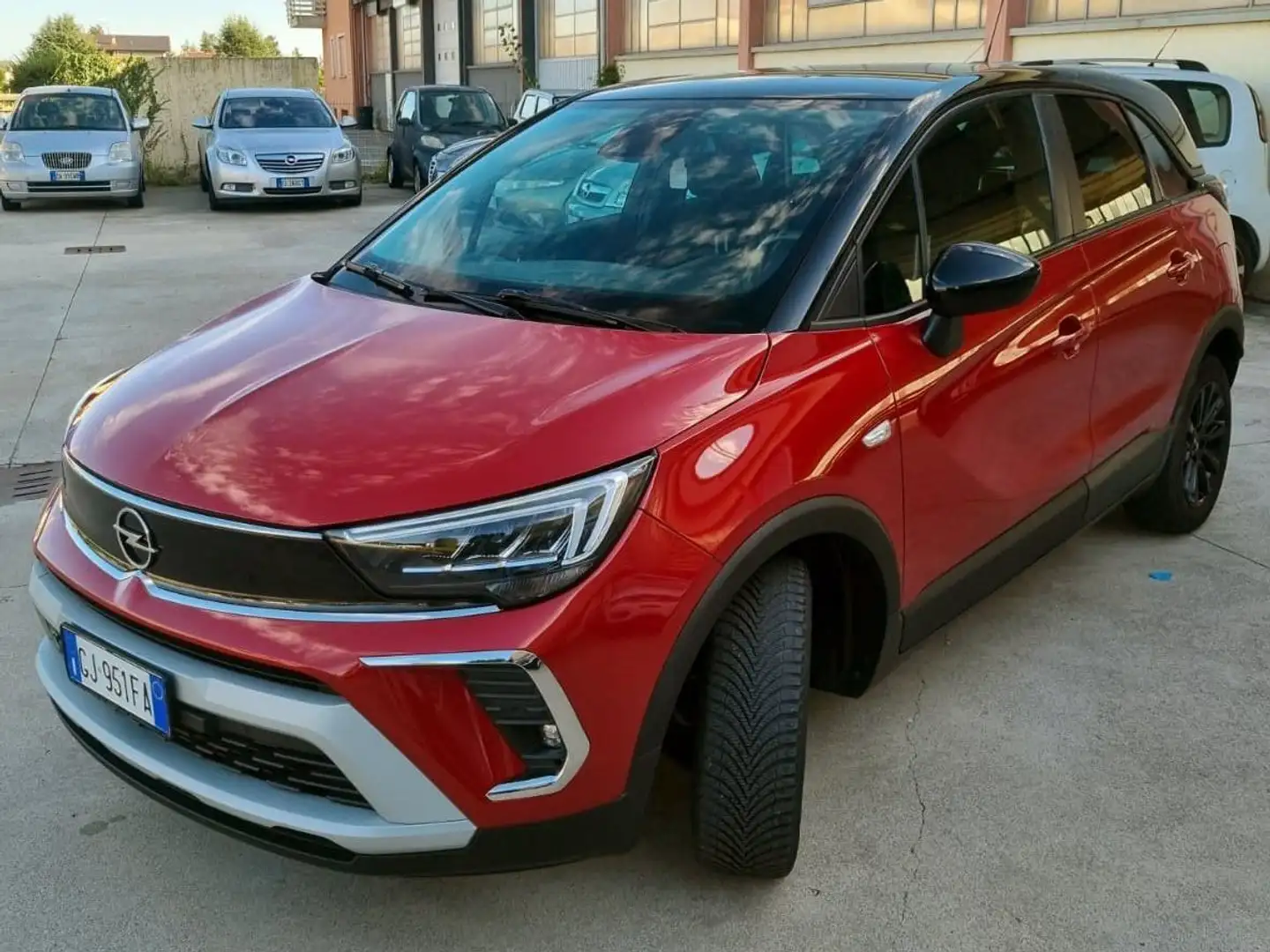 Opel Crossland 1.2 Design & Tech S&S MT6 Rosso - 1