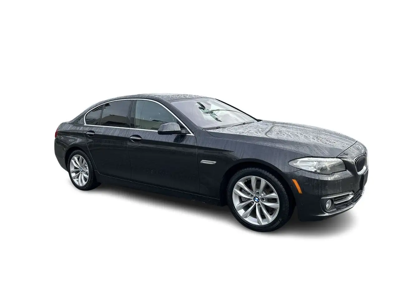 BMW 5 Series снимка BMW 5 Series