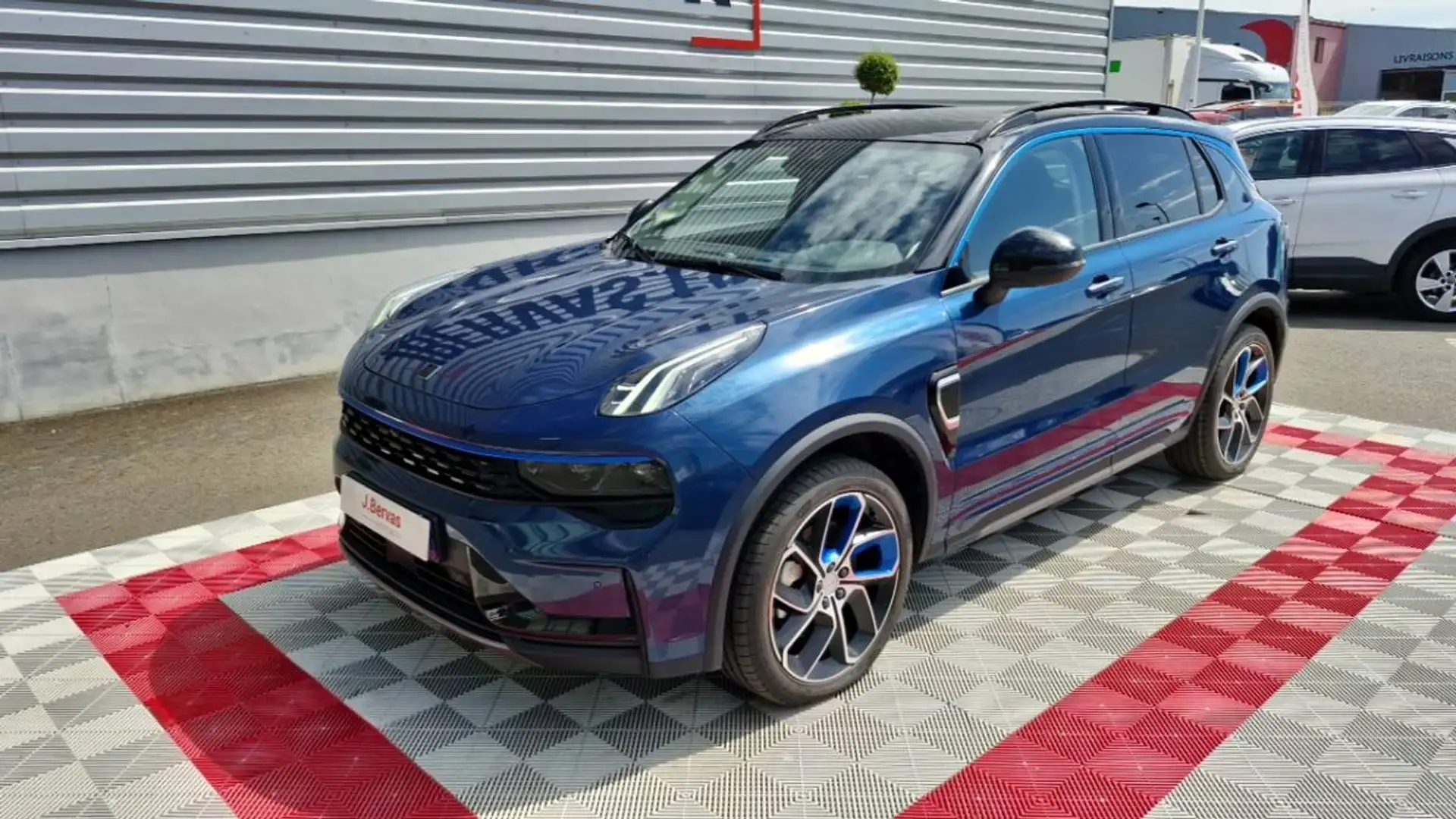 Lynk & Co 01 1.5 PHEV 261 CH DCTH7 Bleu - 2