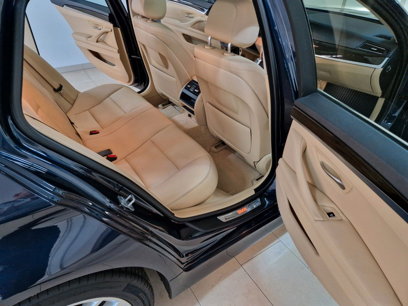 BMW 528 i xDrive Touring/Automatik/Standheizung — photo 14