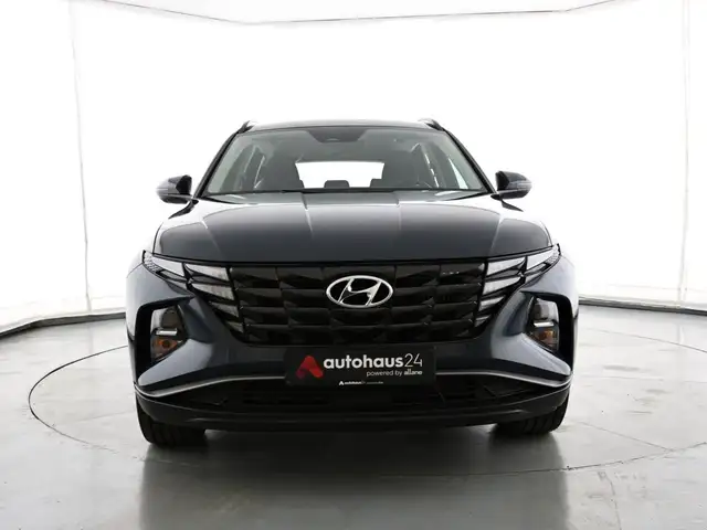 Hyundai Tucson view 2