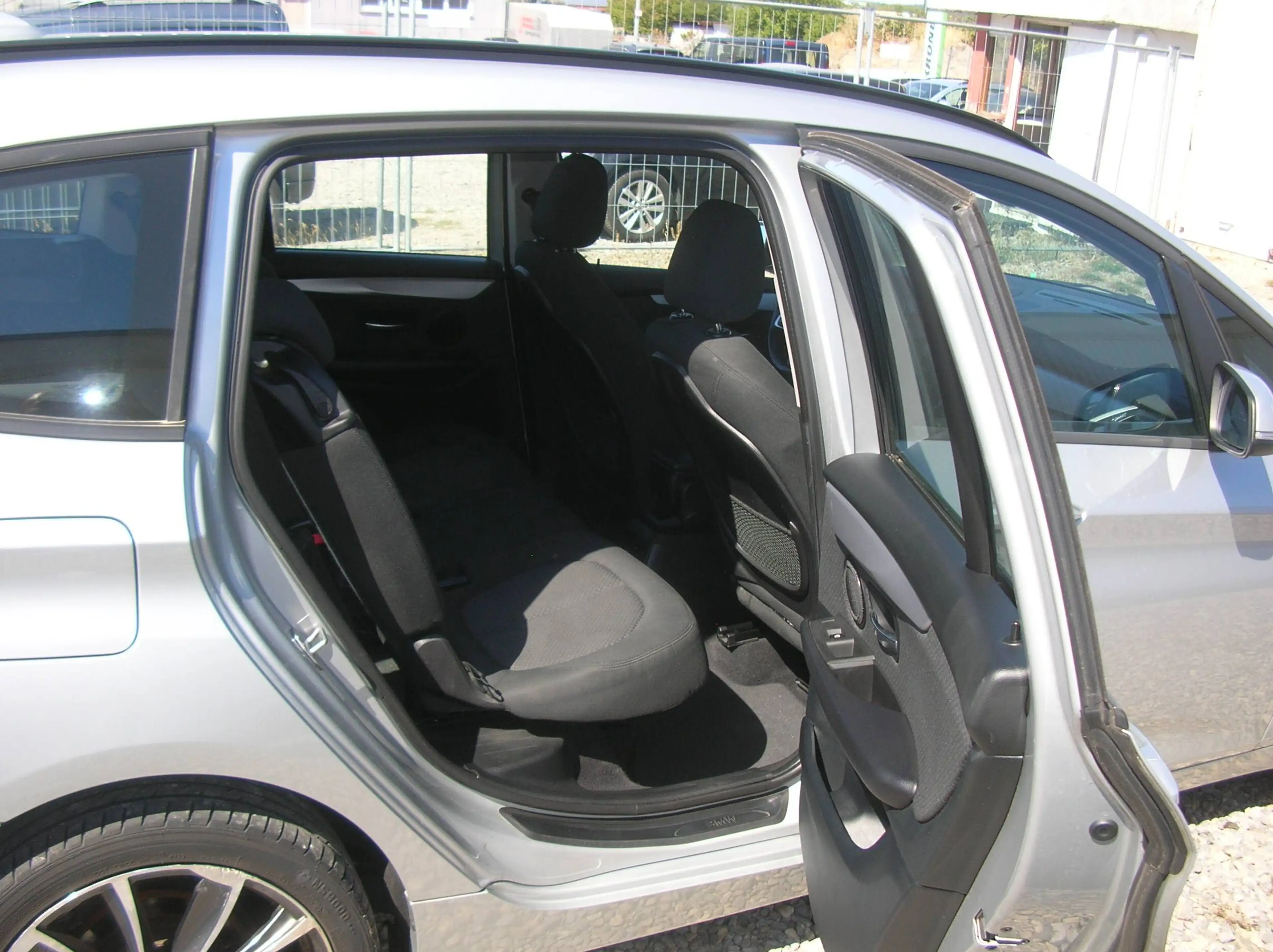 BMW 220 220 d Grand Tourer xDrive-Navi-Klima-7Sitze-PDC.. — photo 10