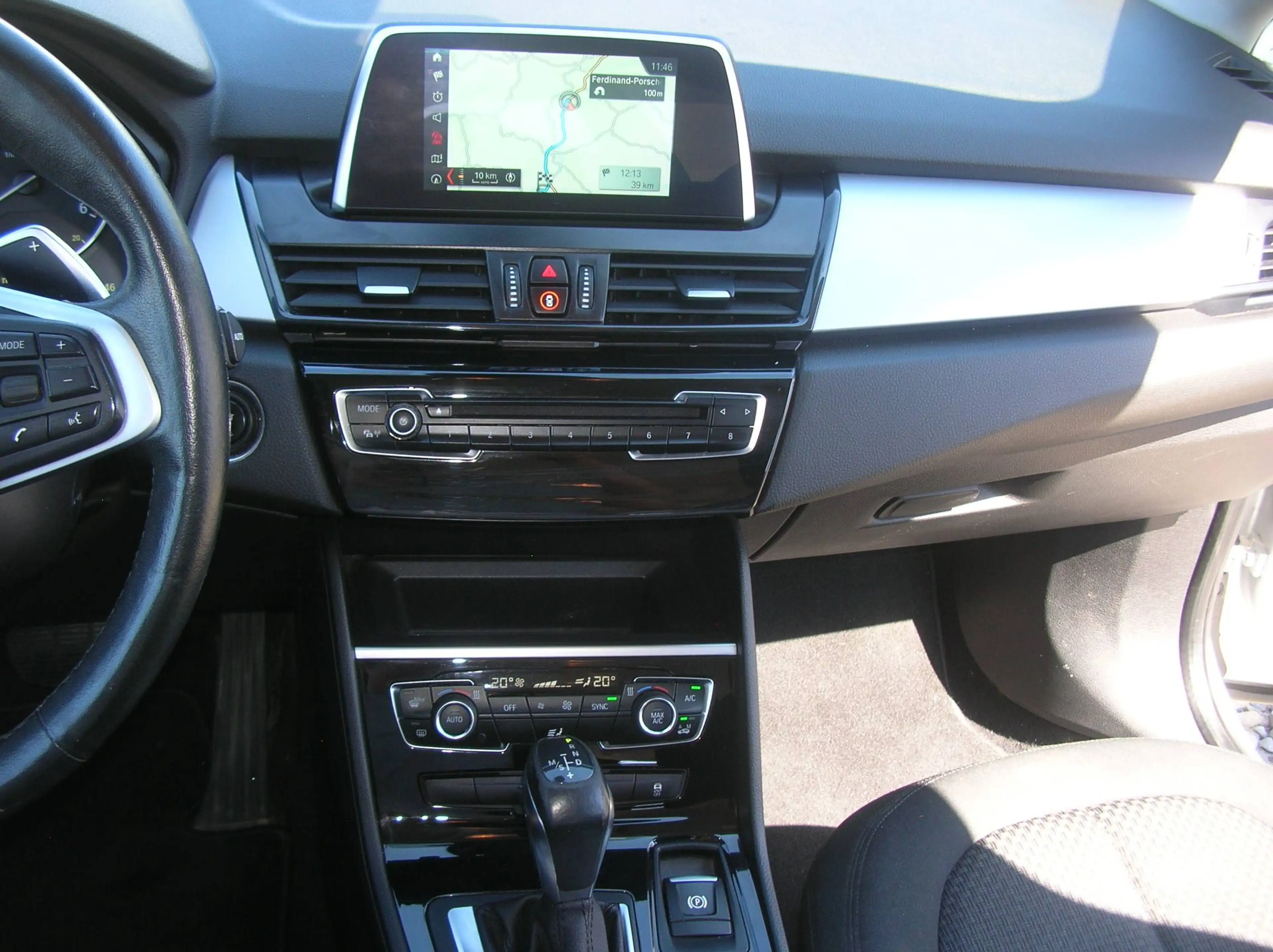 BMW 220 220 d Grand Tourer xDrive-Navi-Klima-7Sitze-PDC.. — photo 14