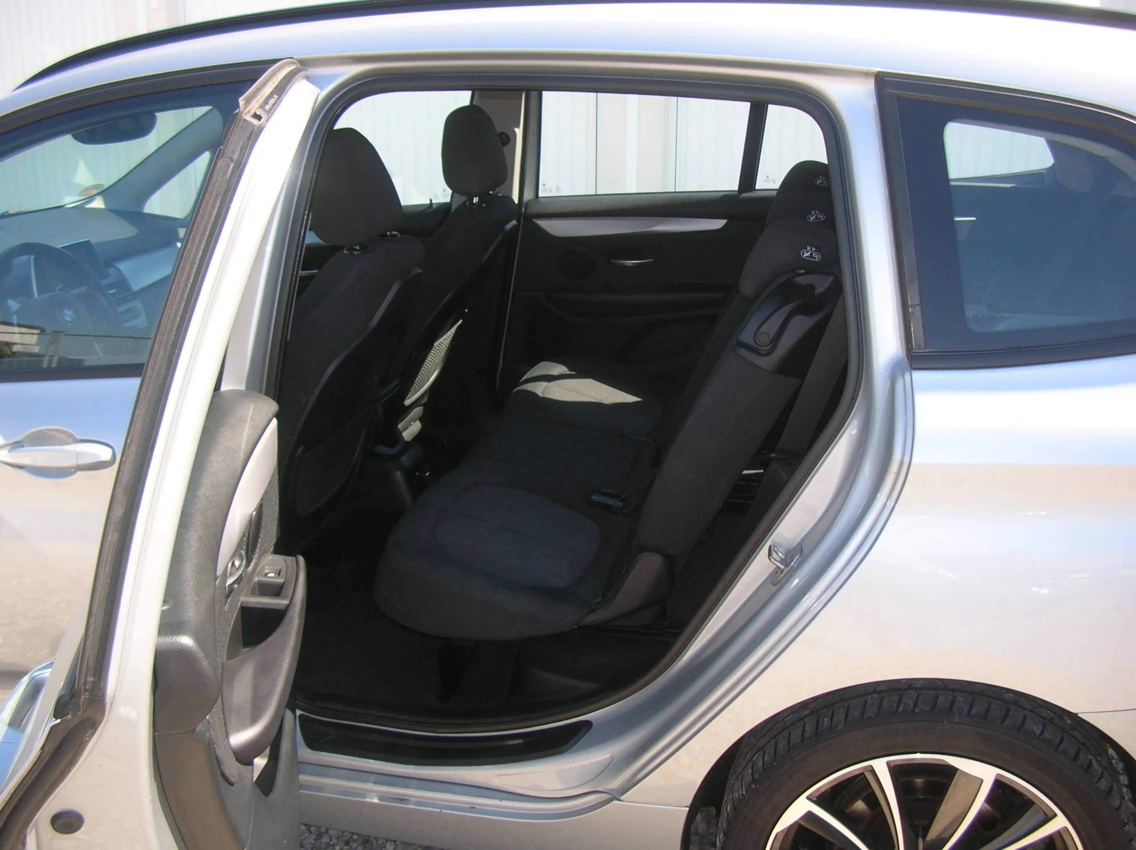 BMW 220 220 d Grand Tourer xDrive-Navi-Klima-7Sitze-PDC.. — photo 7