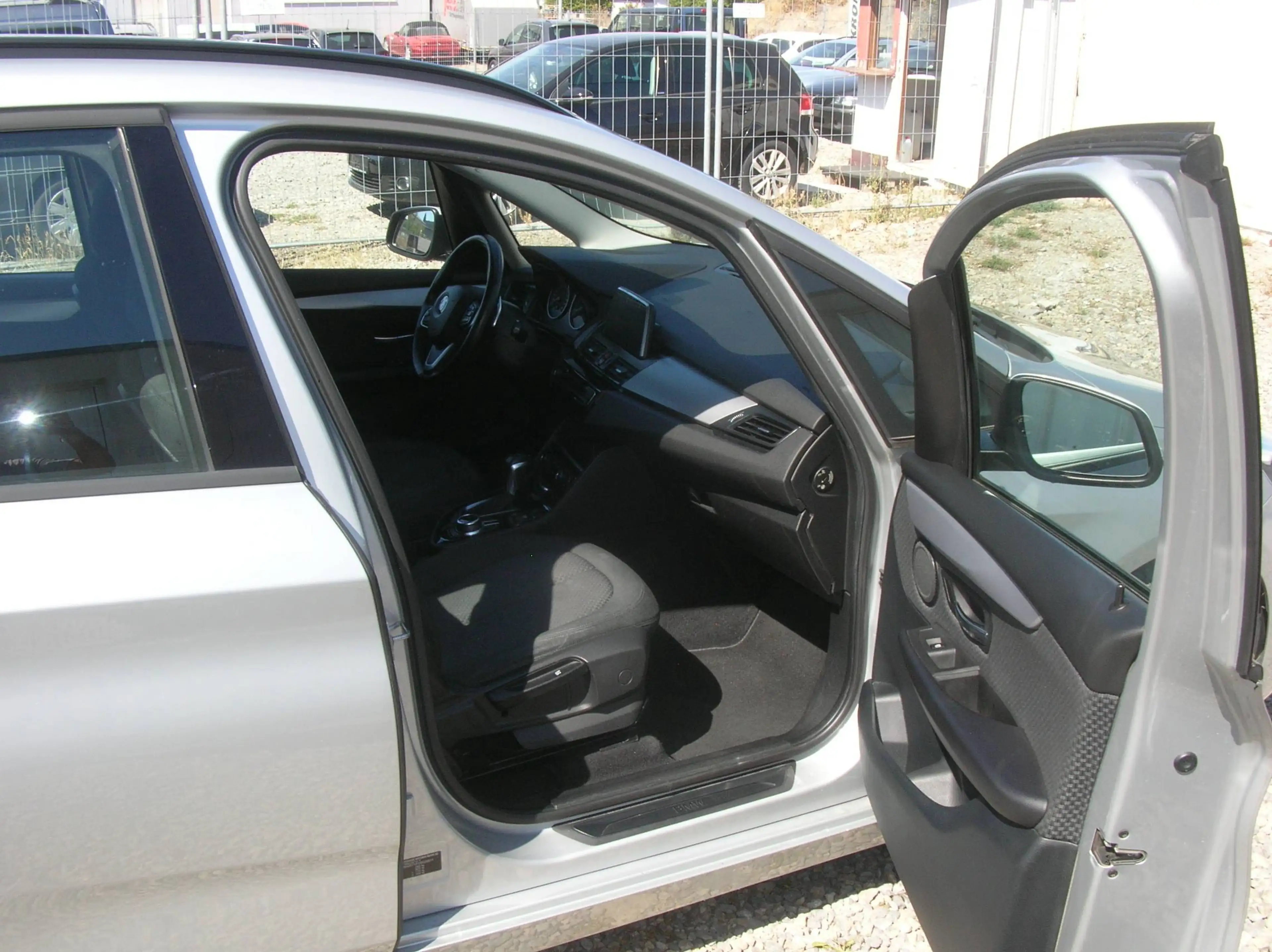 BMW 220 220 d Grand Tourer xDrive-Navi-Klima-7Sitze-PDC.. — photo 11