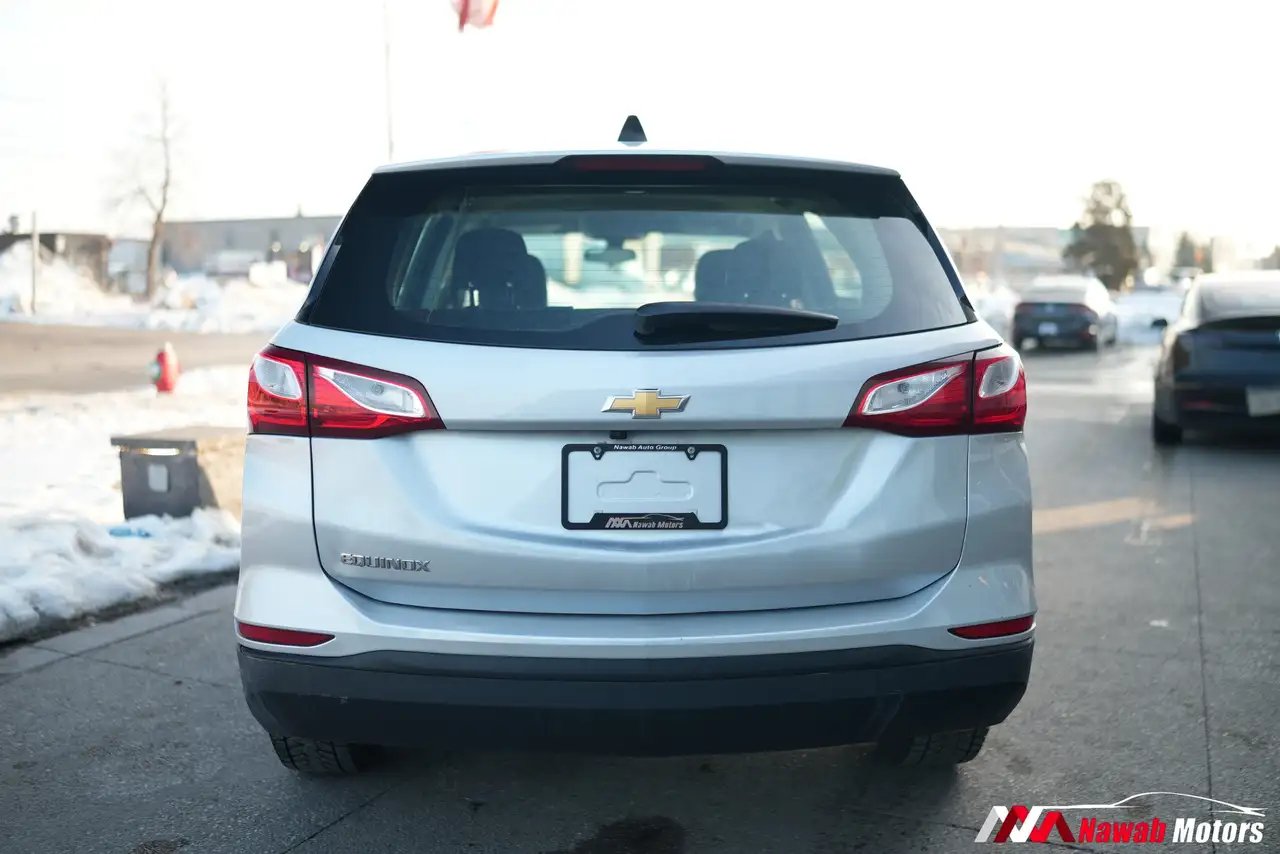Chevrolet Equinox снимка Chevrolet Equinox
