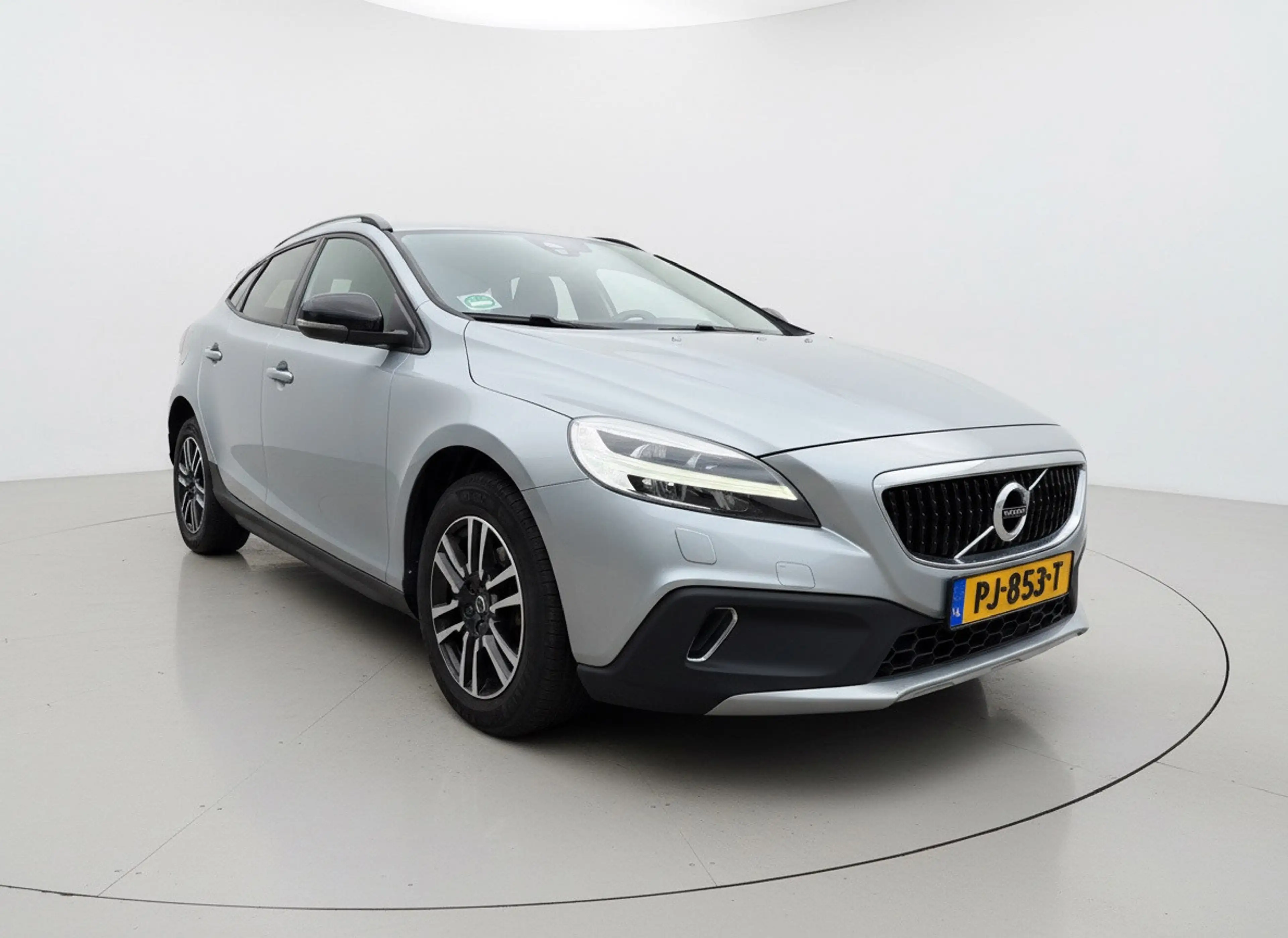 Volvo V40 Cross Country 1.5 T3 Nordic+|Camera|Cruise|Nap|2e eigenaar|Stoel — photo 3