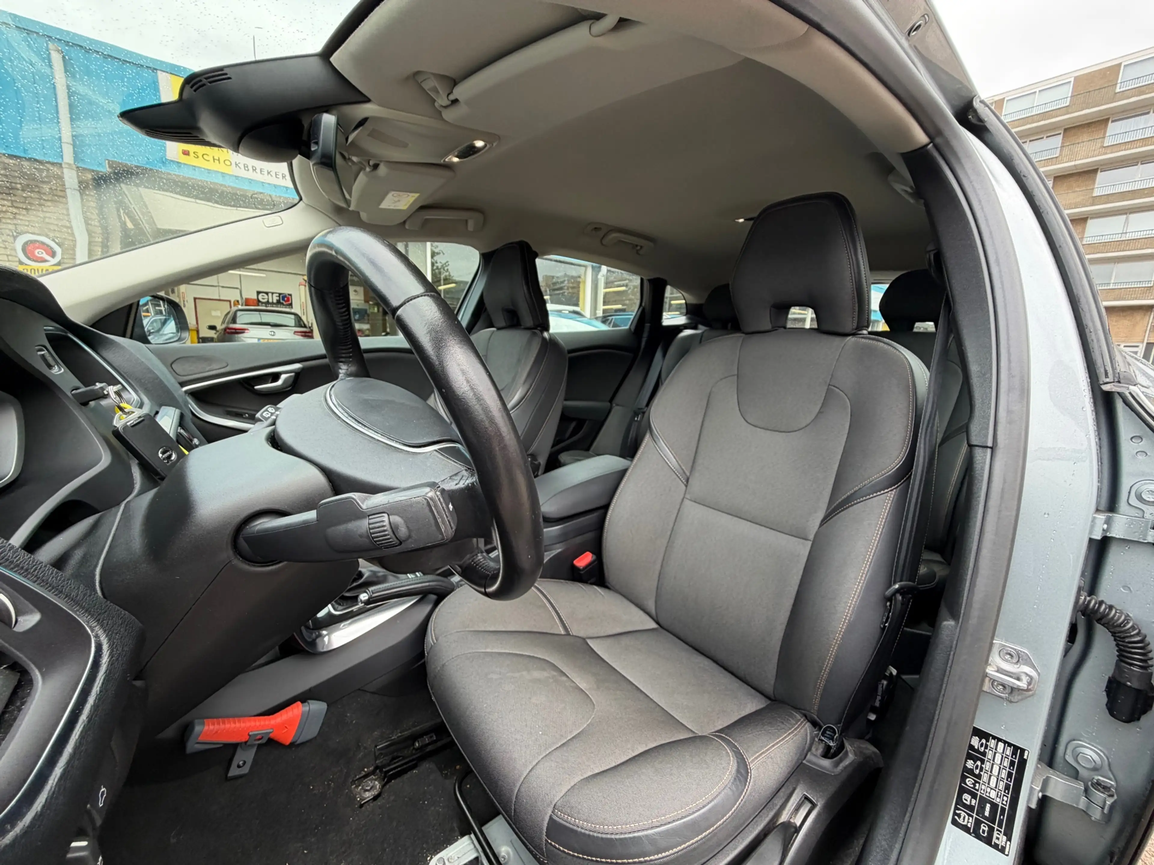 Volvo V40 Cross Country 1.5 T3 Nordic+|Camera|Cruise|Nap|2e eigenaar|Stoel — photo 4