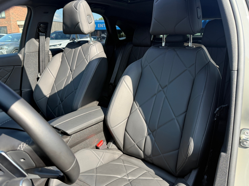 DS Automobiles DS 7 1.6 PHEV 300 4x4 PALLAS HIFI FOCAL SCHUIFDAK PACK — photo 12