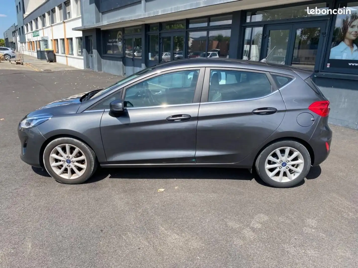 Ford Fiesta 1.0 SCTI 100CH Gris - 2