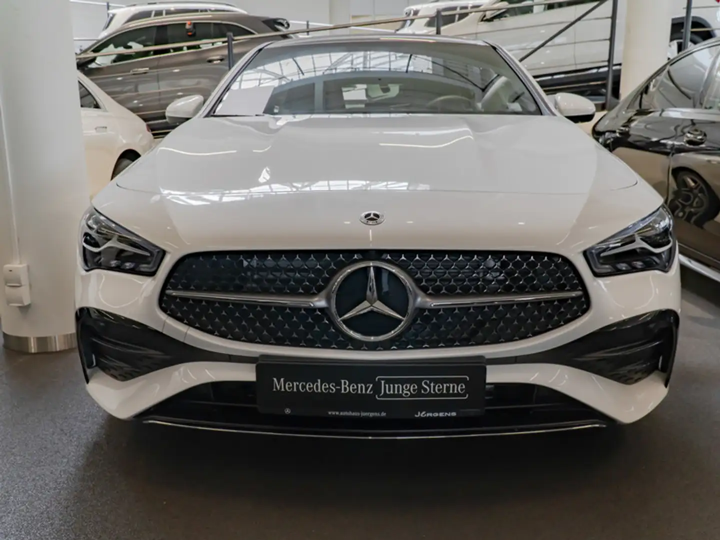 Mercedes-Benz CLA 200 d SB AMG-Sport/LED/Cam/Pano/Totw/Keyl/18 Blanc - 2