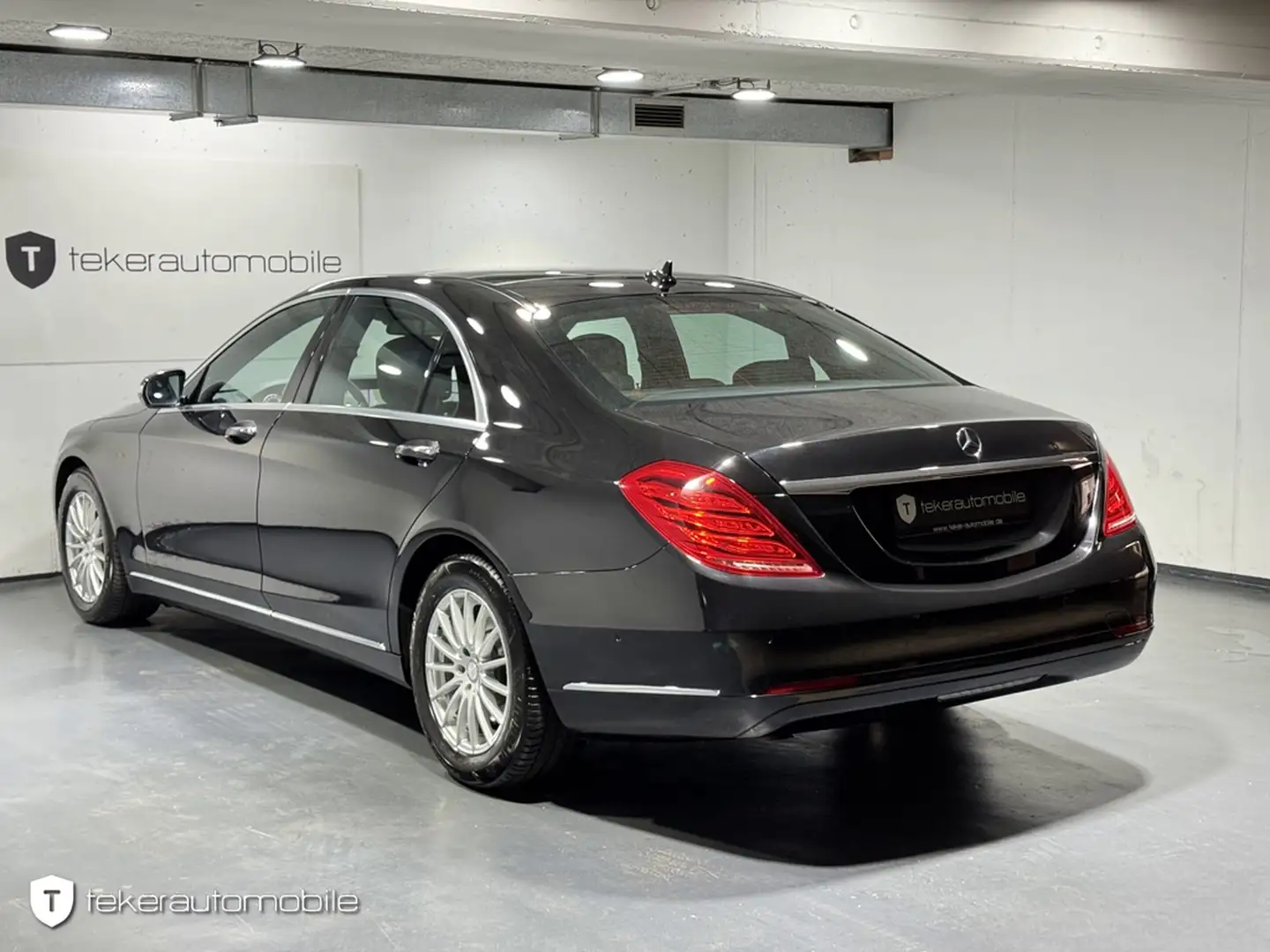 Mercedes-Benz S 350 d 4Matic Lang *Pano*LED*Standheizung* Noir - 2