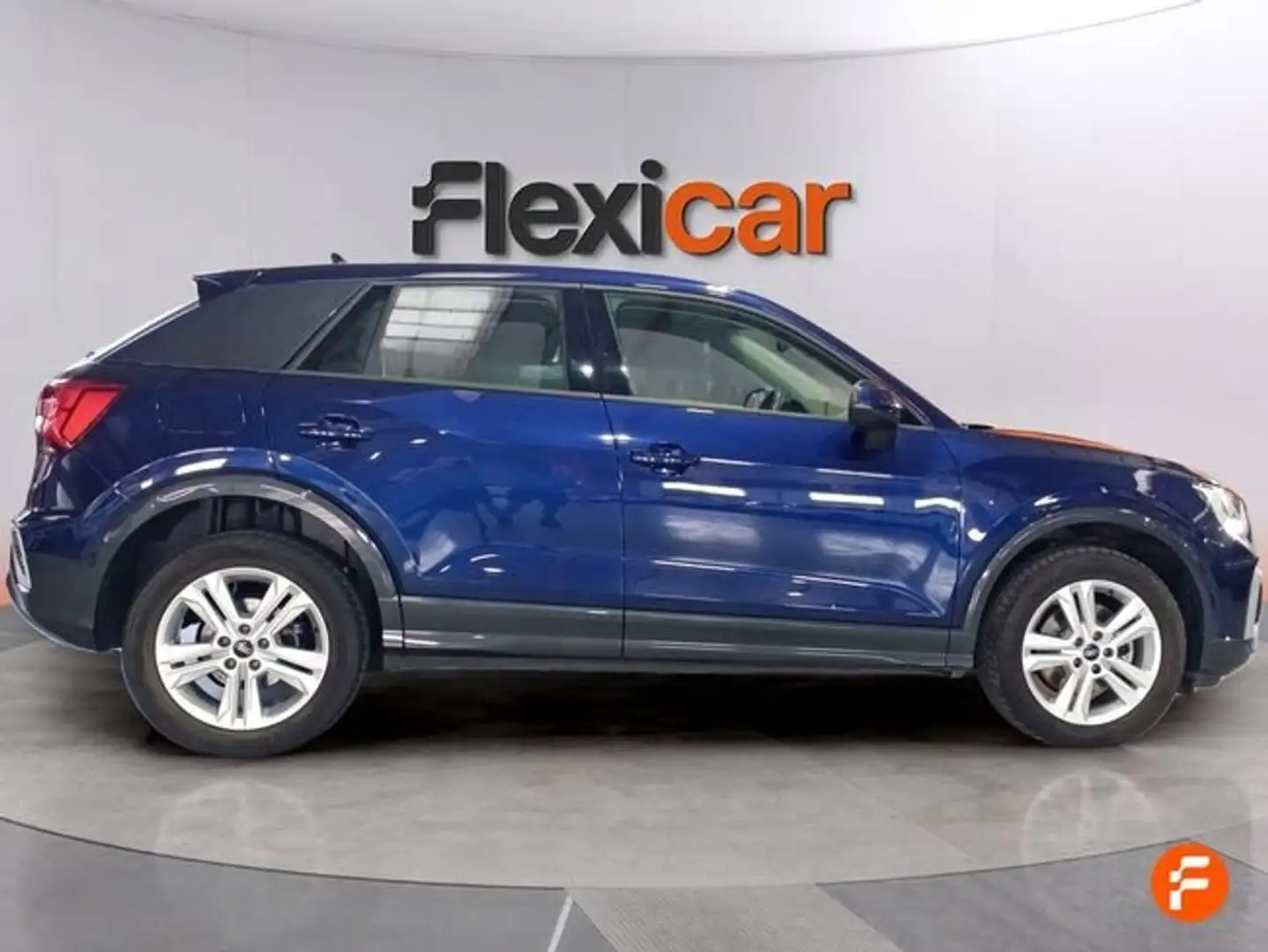 Audi Q2 35 TDI Advanced S tronic 110kW Azul - 2
