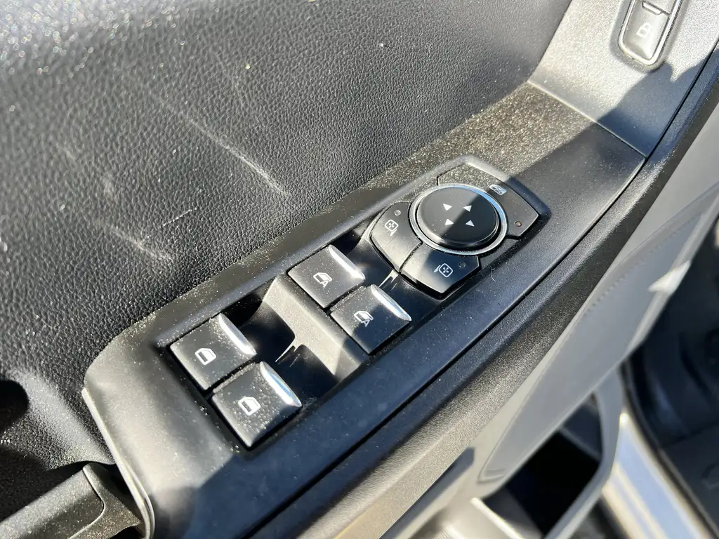 2023 Ford F-350 Super Duty XL Crew Cab 176 | Upfitter Switches | Fog Lights | — photo 6
