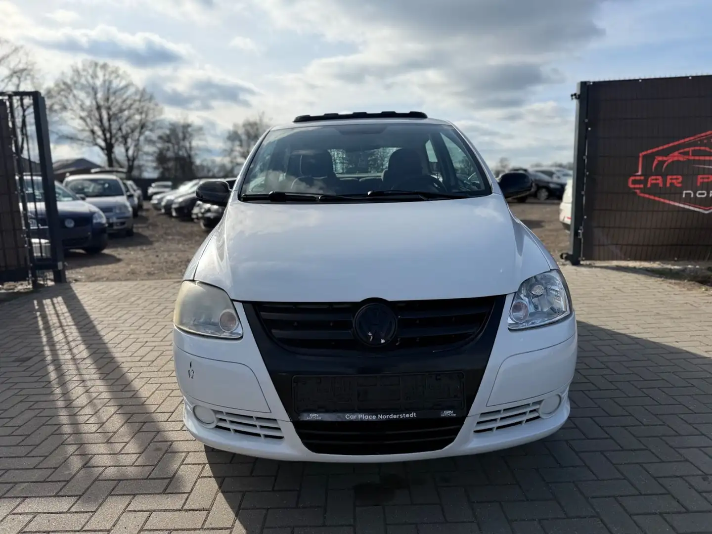 Volkswagen Fox Basis TÜV NEU/FALTDACH/GEPFLEGT Silber - 2