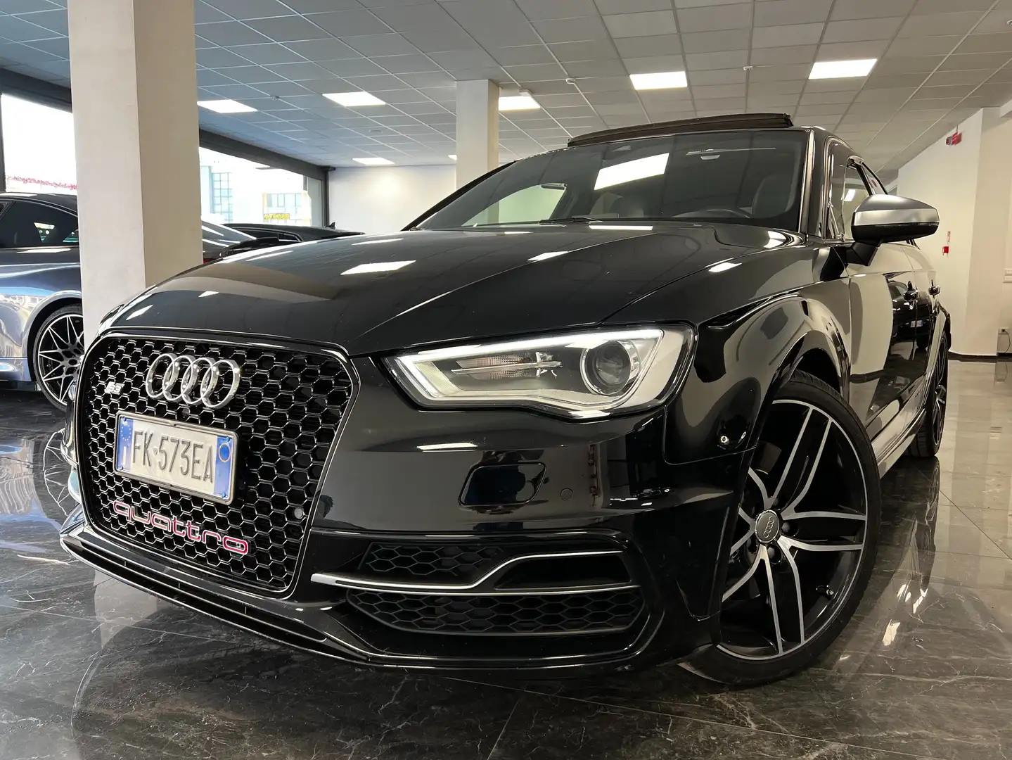 Audi S3 SPB 2.0 TFSI quattro S tronic TETTO / 19" / PELLE Schwarz - 1