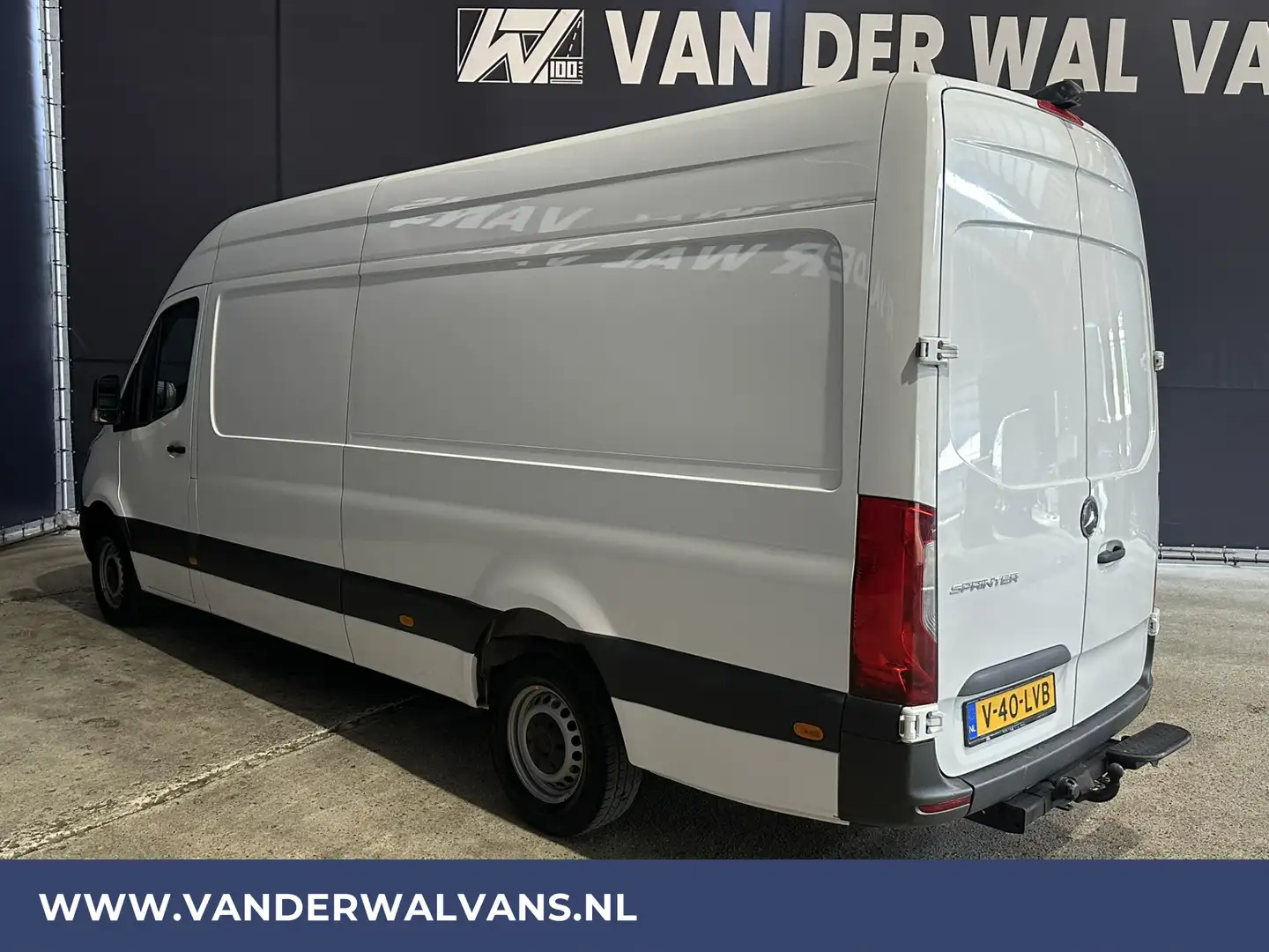 Mercedes-Benz Sprinter 317 CDI 170pk L3H2 Euro6 Airco | Camera | Apple Ca Wit - 2