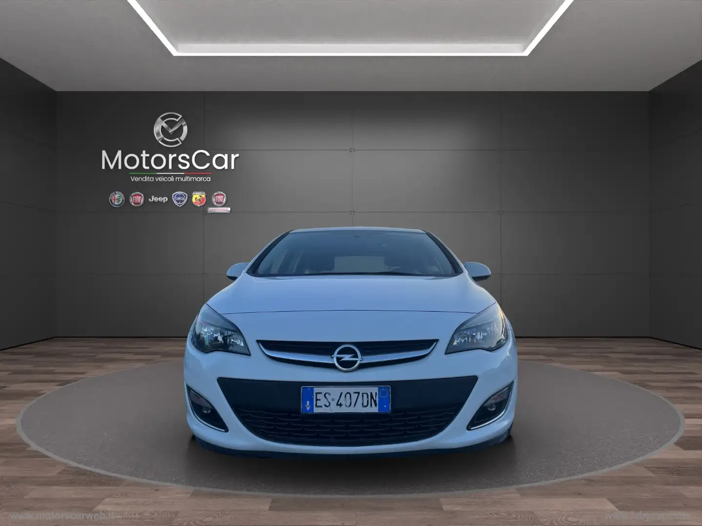 Opel Astra 1.7 CDTI 110 CV 5p. Cosmo Blanc - 2