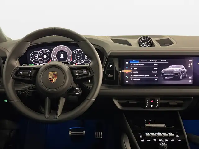 Porsche Cayenne view 12